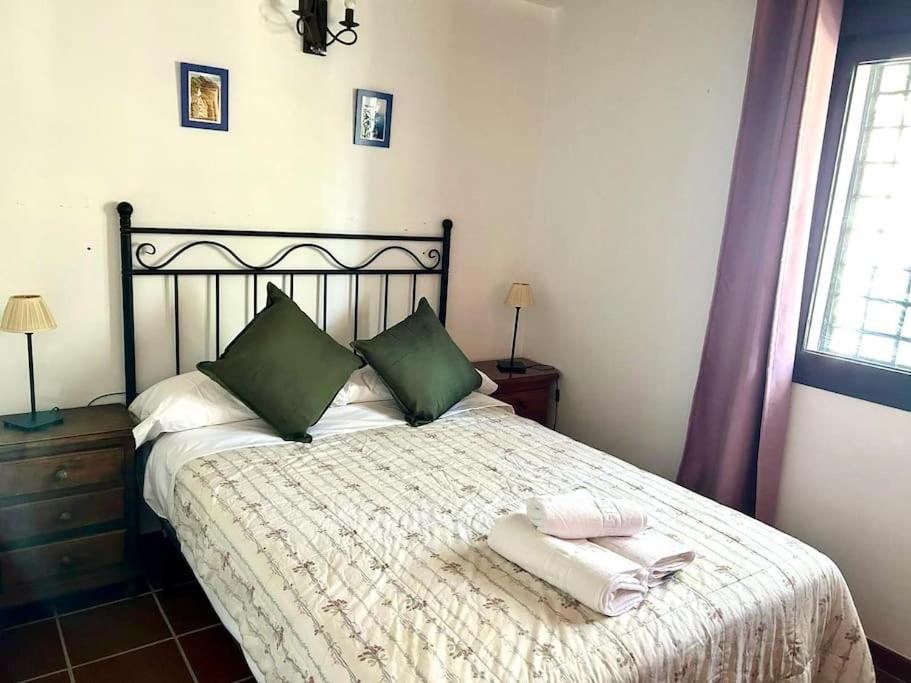 Hispalis Villa En Aracena La Umbria  Bagian luar foto