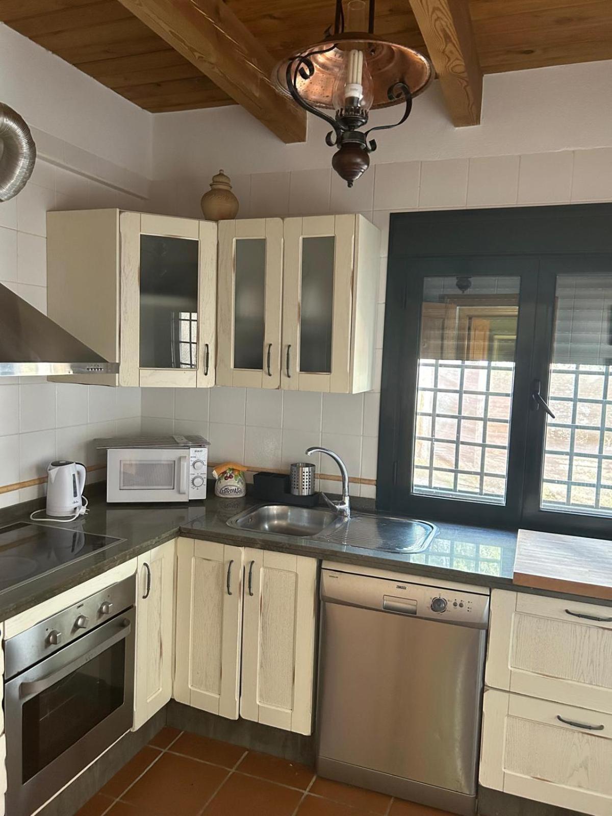 Hispalis Villa En Aracena La Umbria  Bagian luar foto